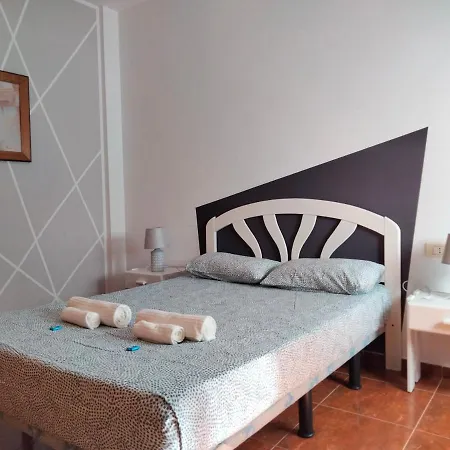 Atlantic Mirage Menores Los Menores